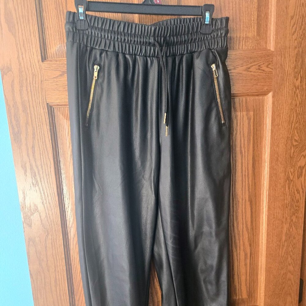 Ci Sono Womens Black Faux Leather Jogger Pants Size M Drawstring Zip Pockets
